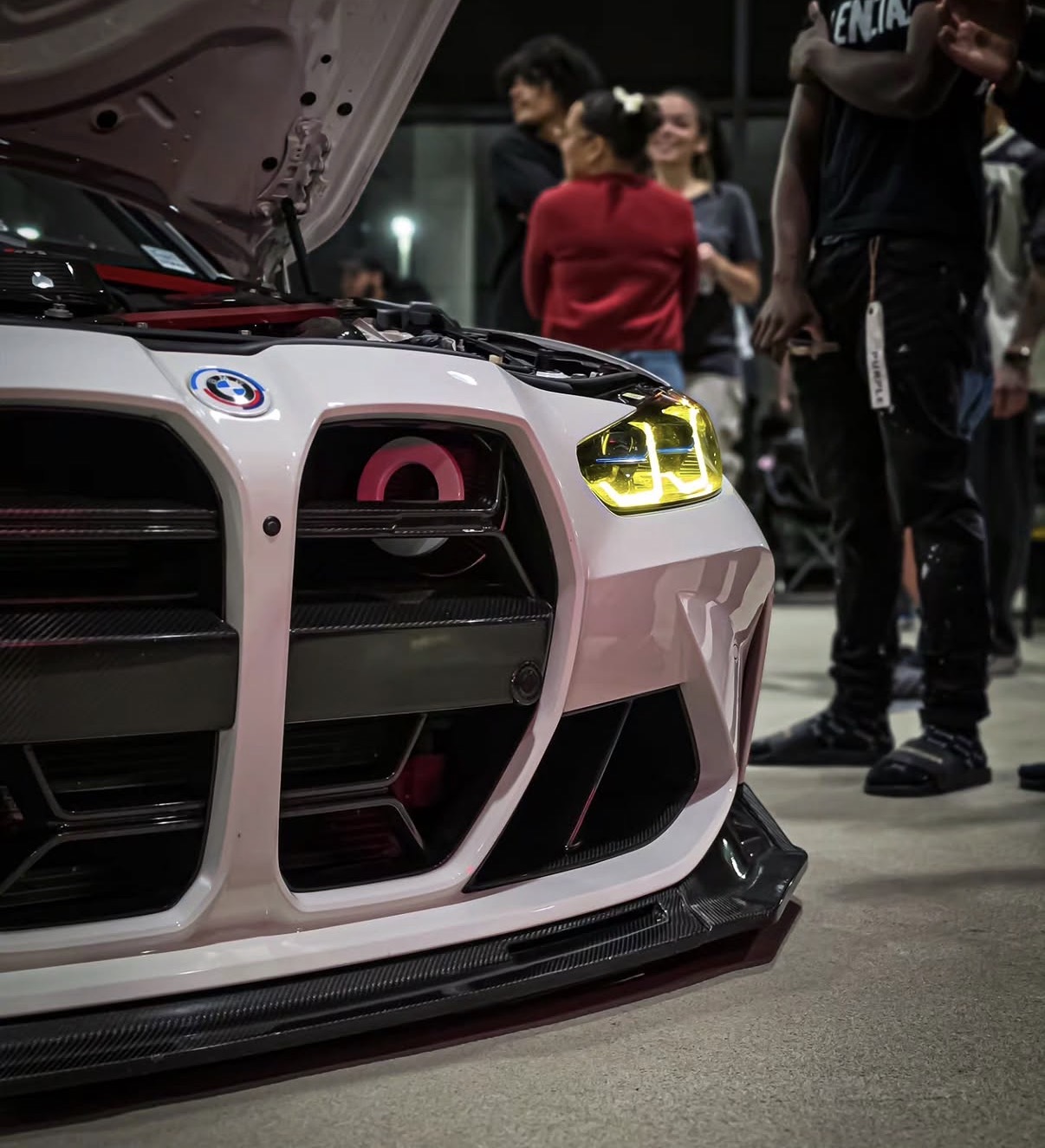 Ride & Glow — Garage Meet